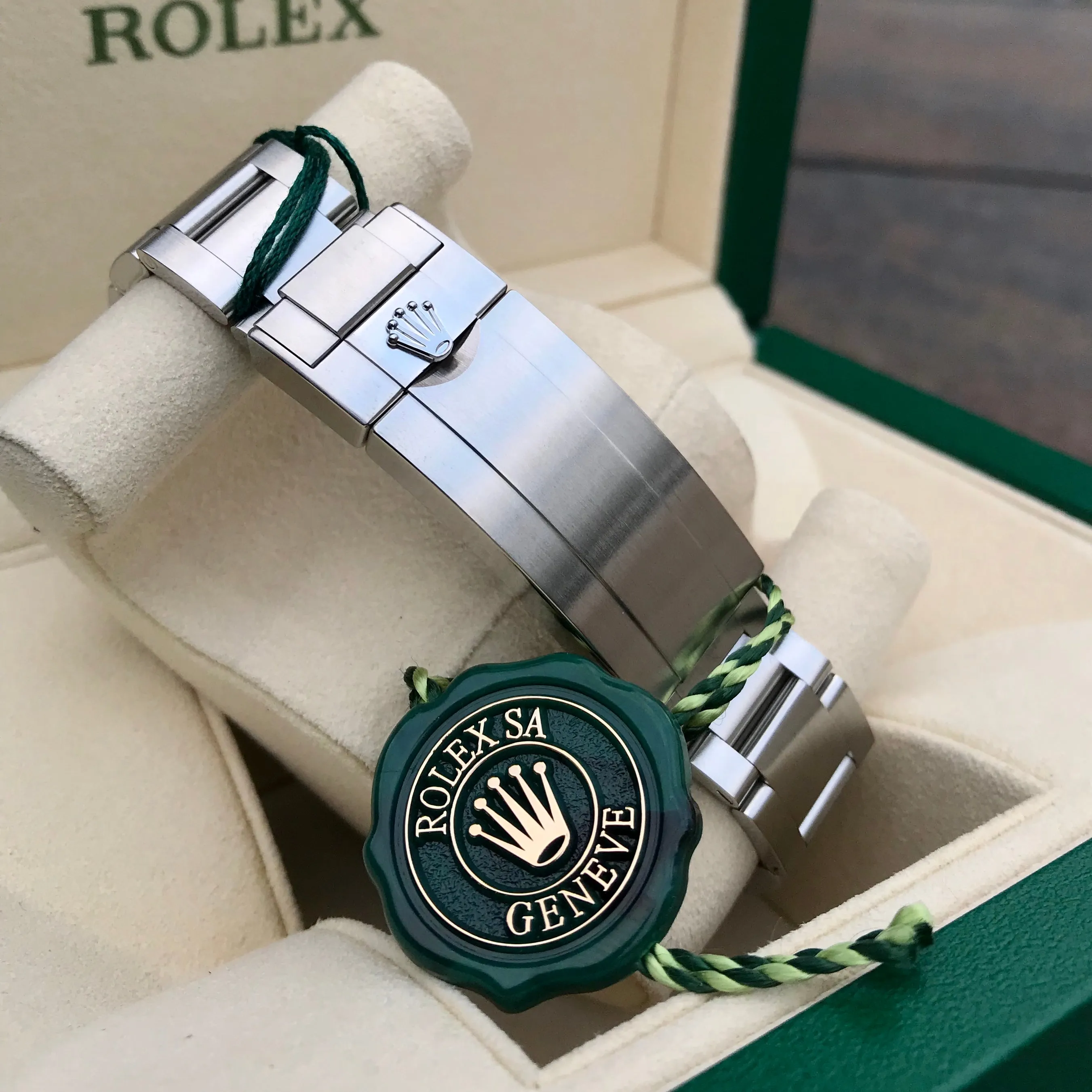 Rolex Submariner Date 116610 LN Stainless Steel Ceramic Wristwatch 2016 Box Papers