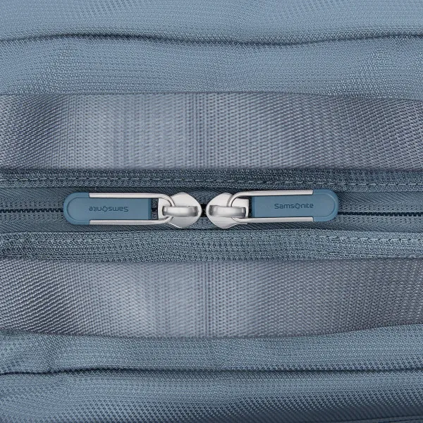 Samsonite UpLift Weekender Duffel