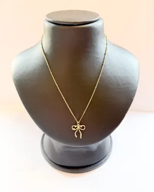 Simple Bow Necklace