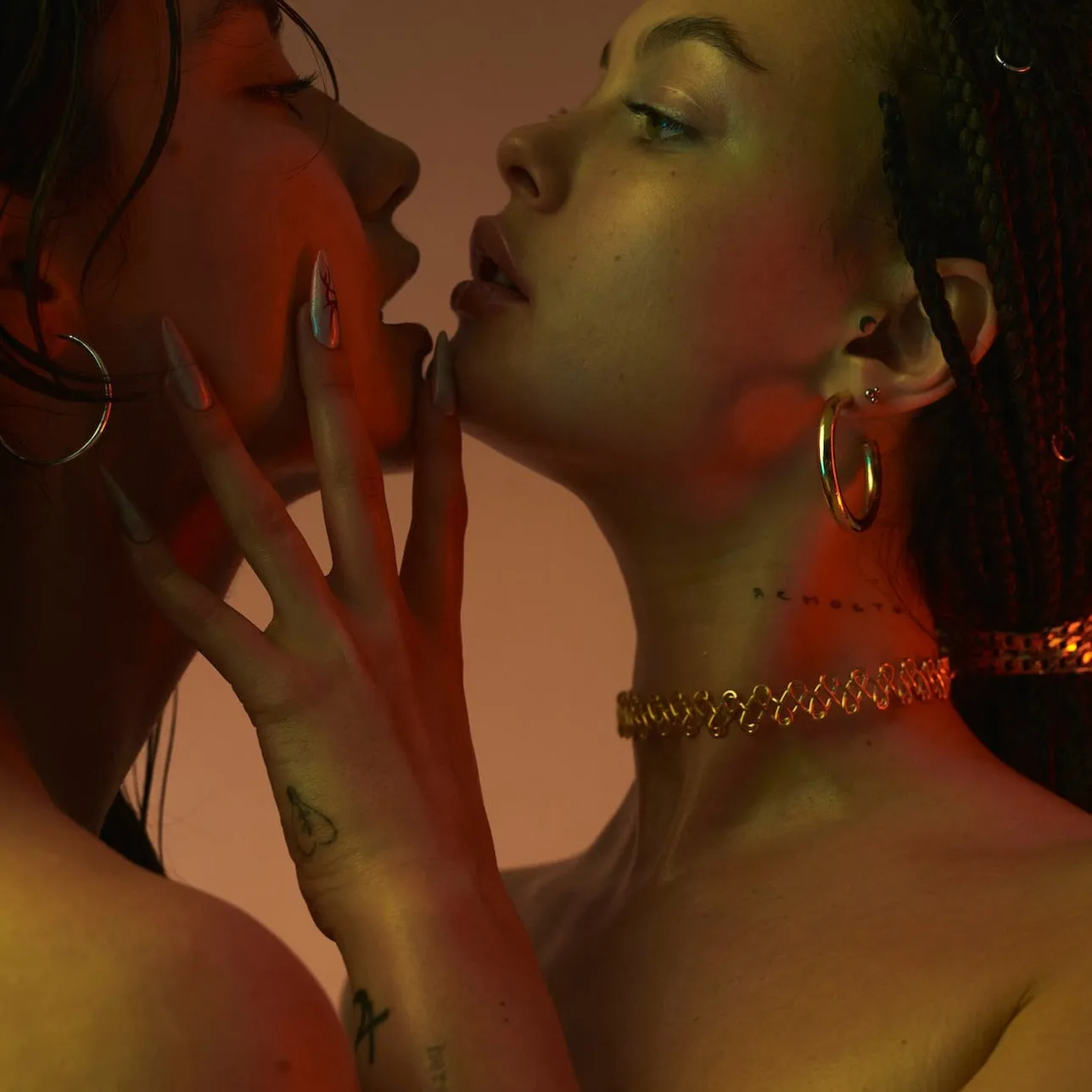 SIMPLE HOOP EARRINGS gold plated