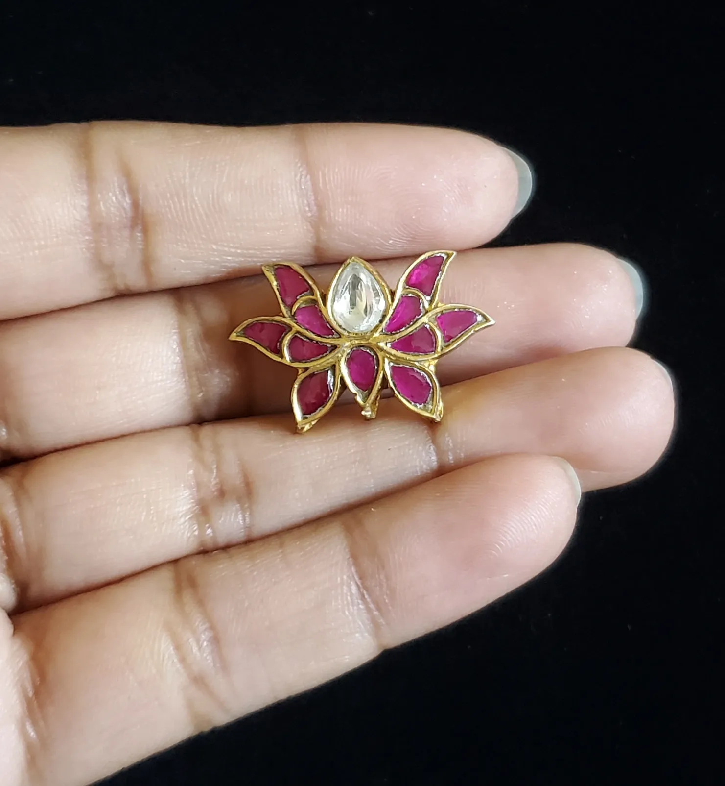 Srinath Sravani Jadau Kundan Simple Pendant Lotus