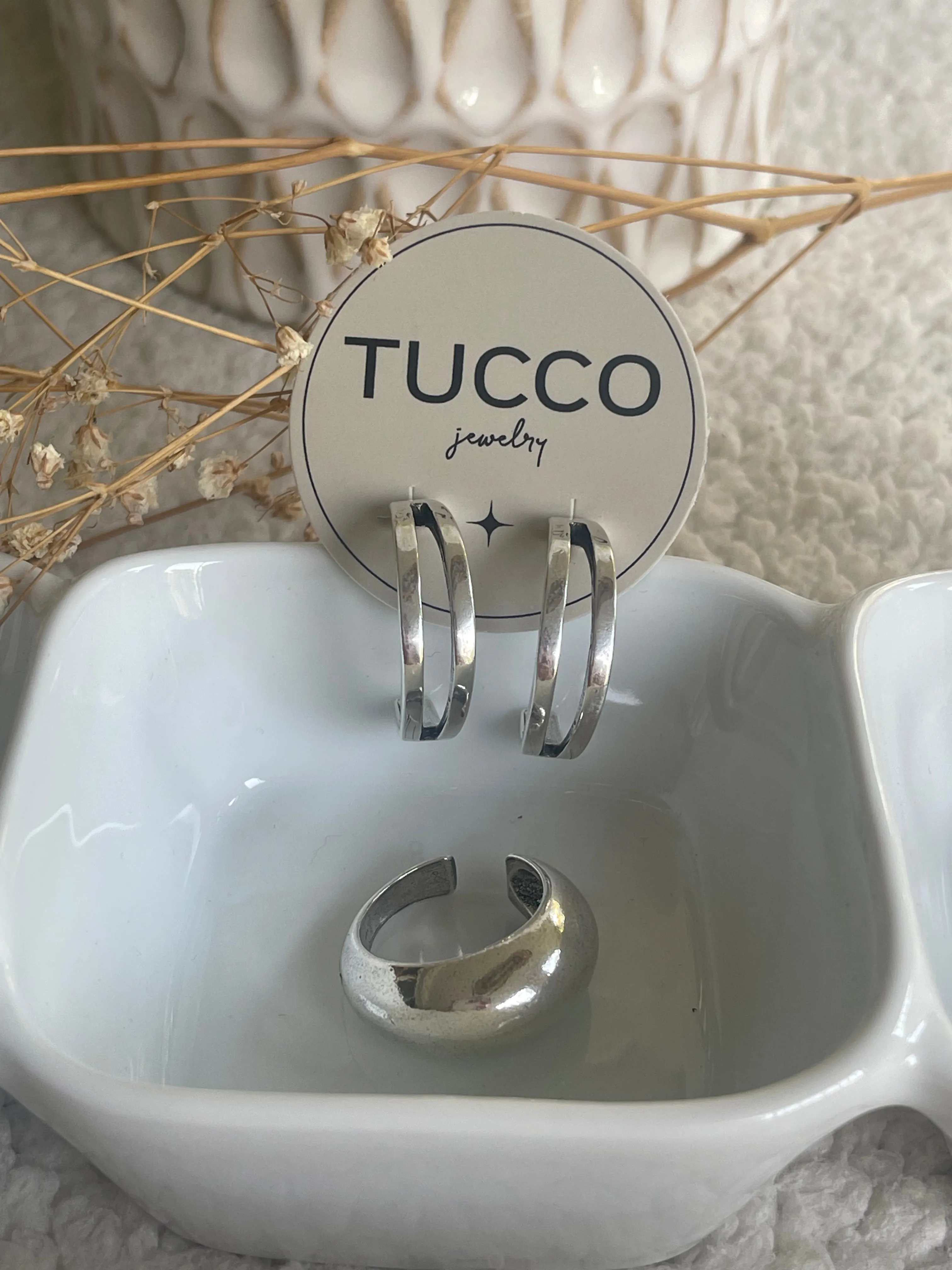 Tucco double loop earrings