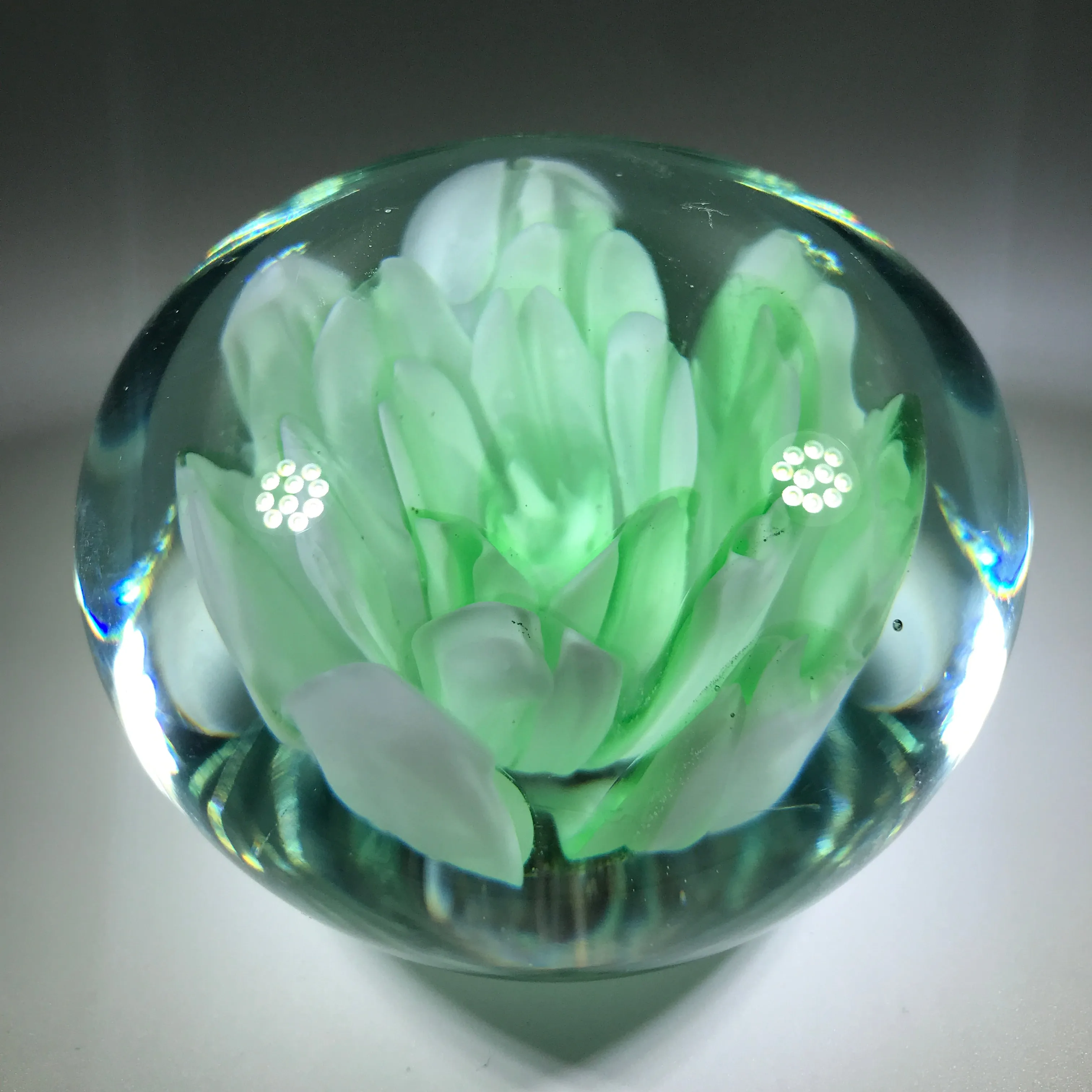 Unsigned Robert Hamon Art Glass Paperweight Pastel Green Crimp Rose Stye Flower