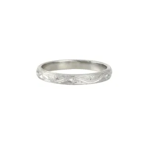 Varna - Dorian Engraved Band