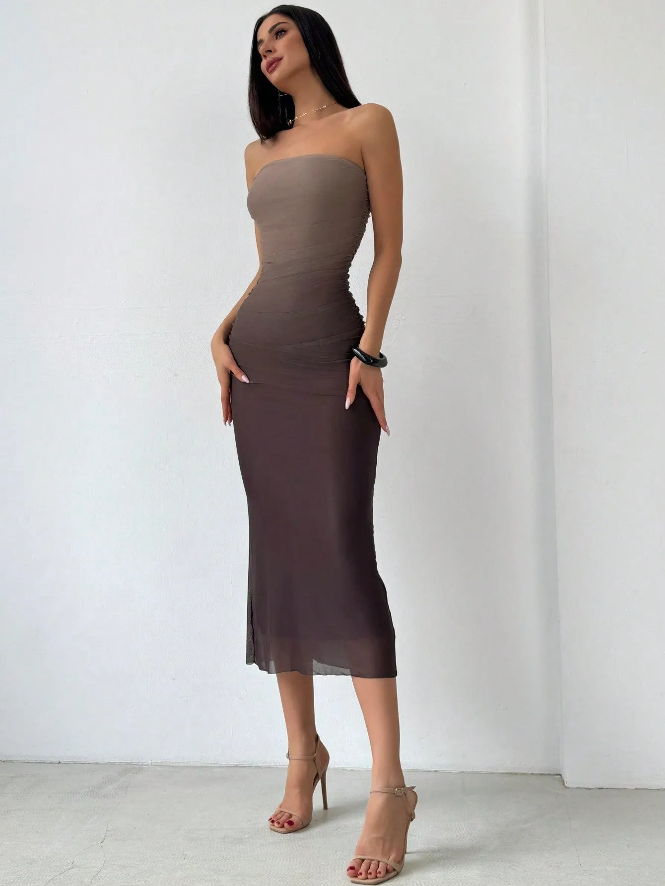 Vestido Ajustado Sin Tirantes Aloruh - Cherry Vibes