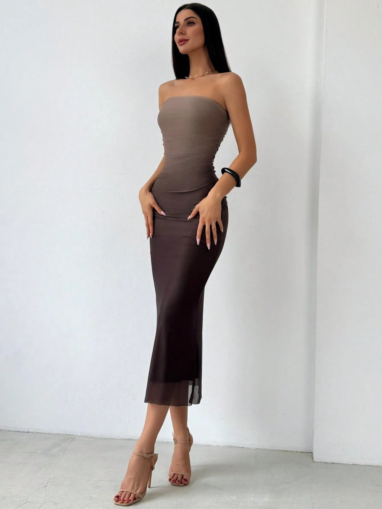 Vestido Ajustado Sin Tirantes Aloruh - Cherry Vibes