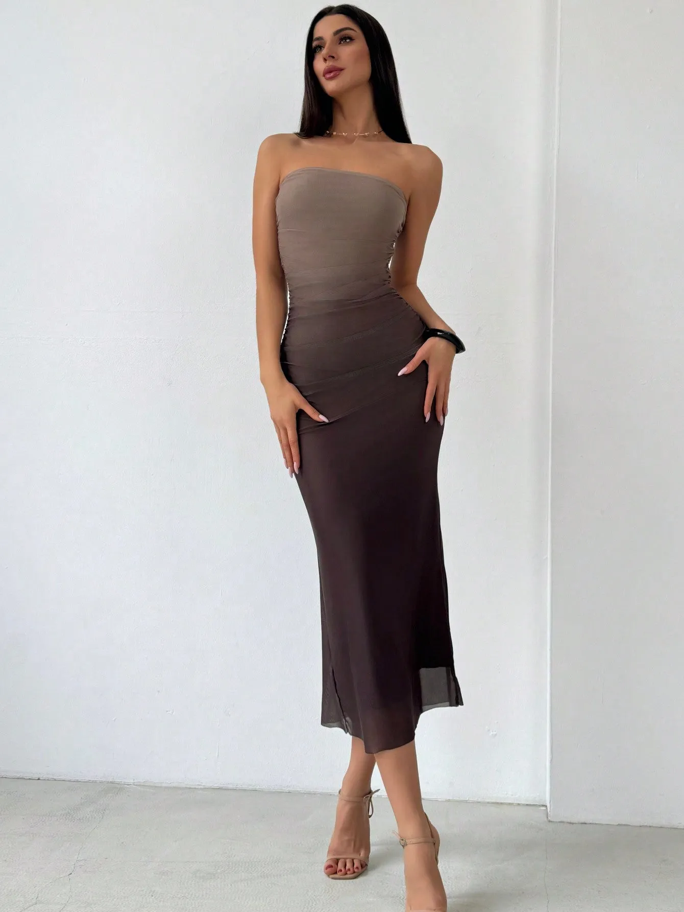 Vestido Ajustado Sin Tirantes Aloruh - Cherry Vibes