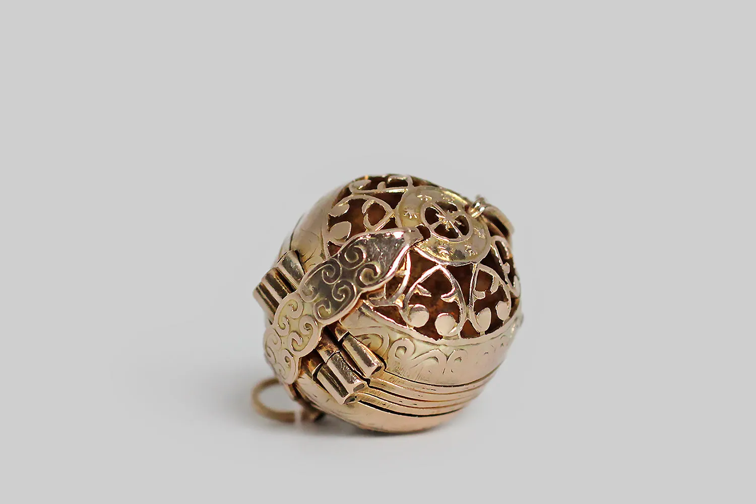 Victorian Compass Rose Folding Orb Locket